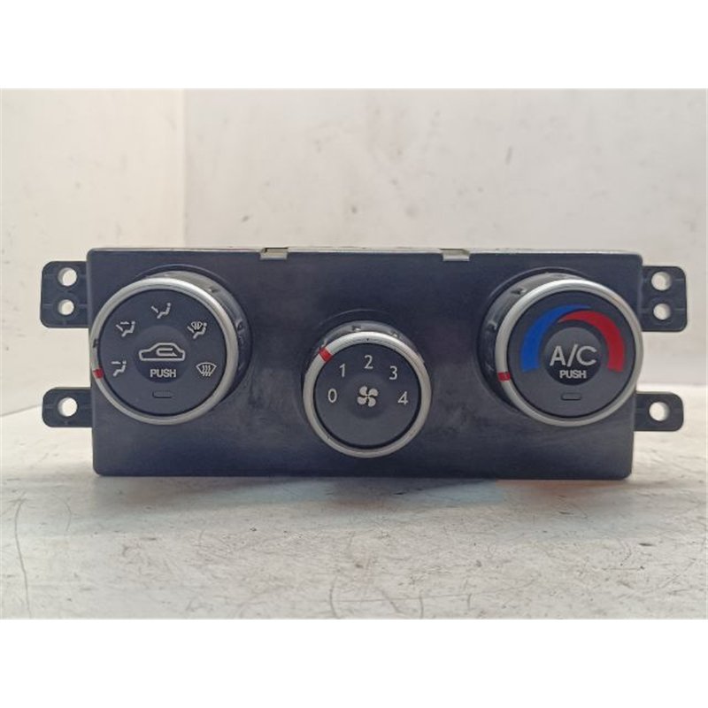 HYUNDAI TUCSON Fűtéskapcsoló (manuális klímás)