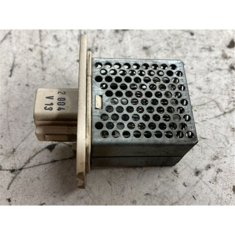 SUZUKI IGNIS II Előtét Ellenállás Fűtőmotor