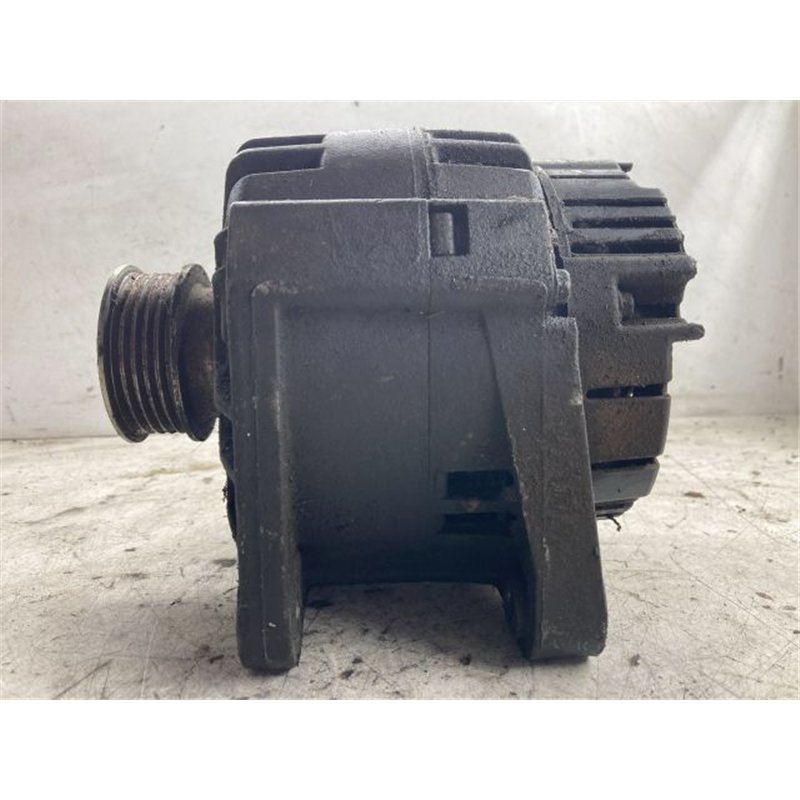 RENAULT CLIO II Generátor