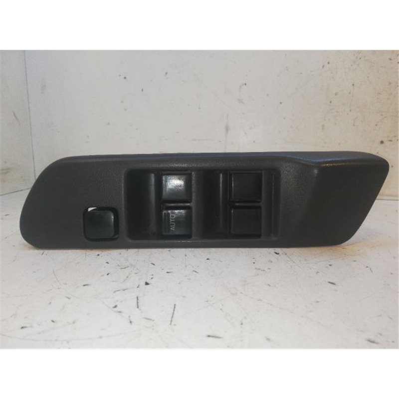 NISSAN PRIMERA Ablakemelő Kapcsoló Négyes / Kettes