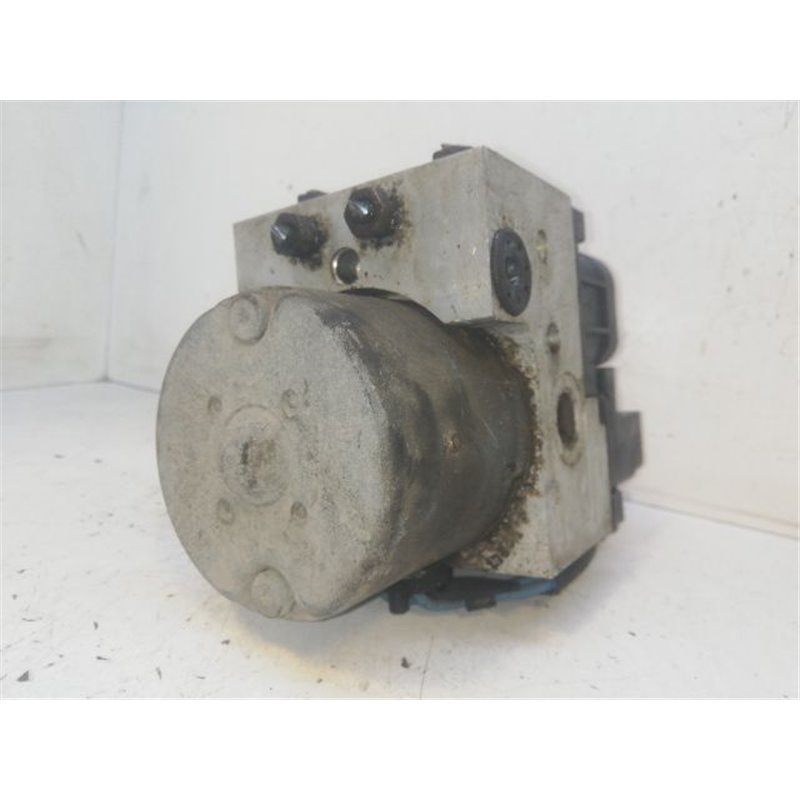 NISSAN PRIMERA ABS Kocka