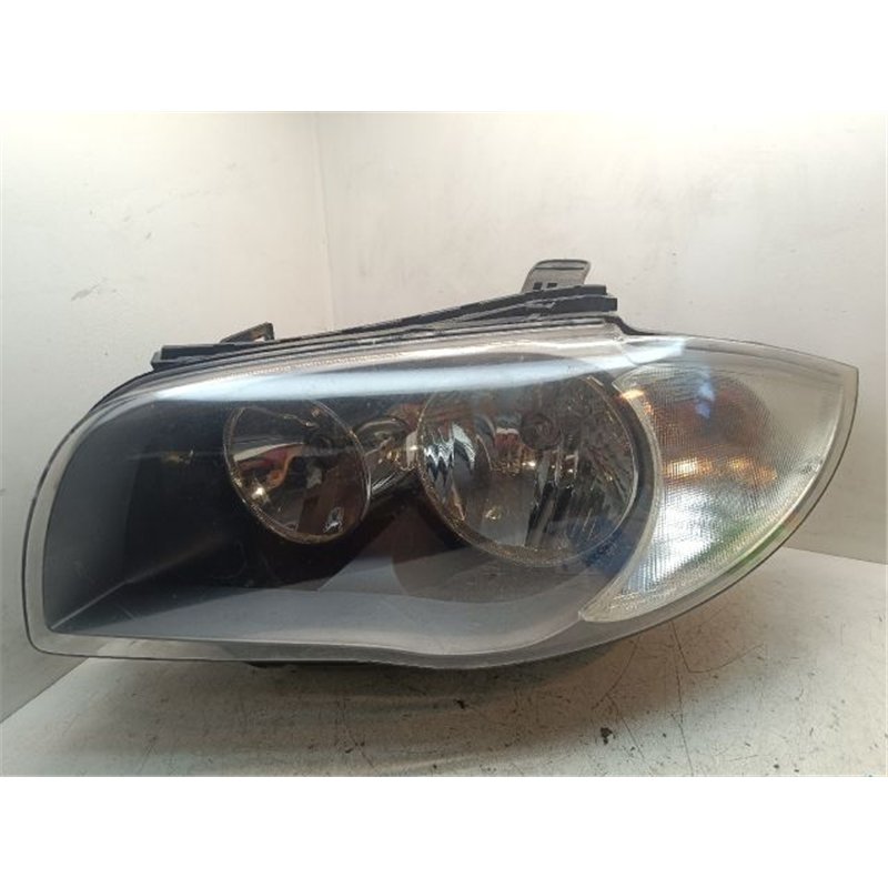 BMW 1 Bal Fényszóró