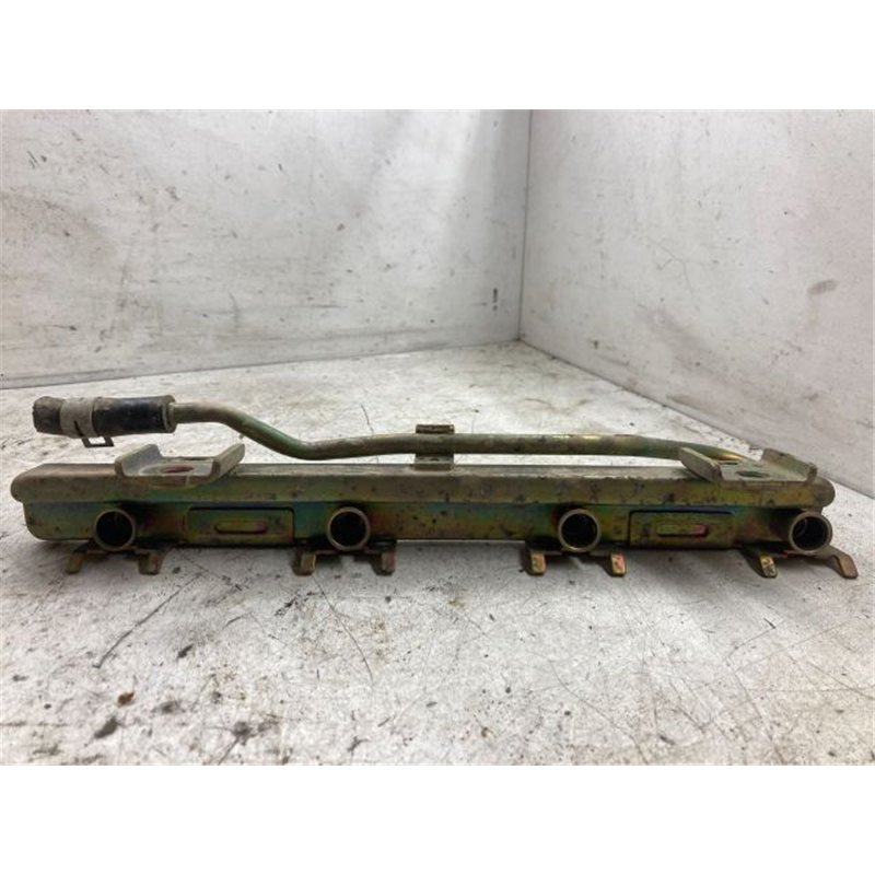 SUZUKI WAGON R PLUS Porlasztó Sor / Híd