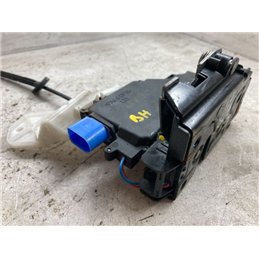 VW GOLF V Bal hátsó Ajtózár