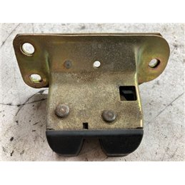 VOLVO V40 Csomagtérajtó Zárszerkezet