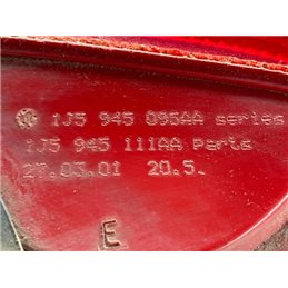 VW BORA Bal Hátsó Lámpa