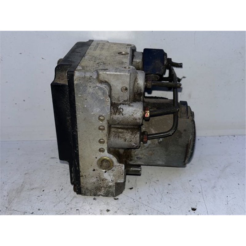 MERCEDES-BENZ E-CLASS ABS Kocka