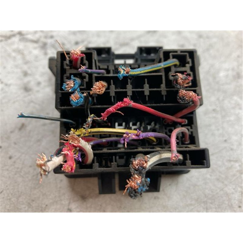 MAZDA PREMACY Biztosítéktábla Doboz