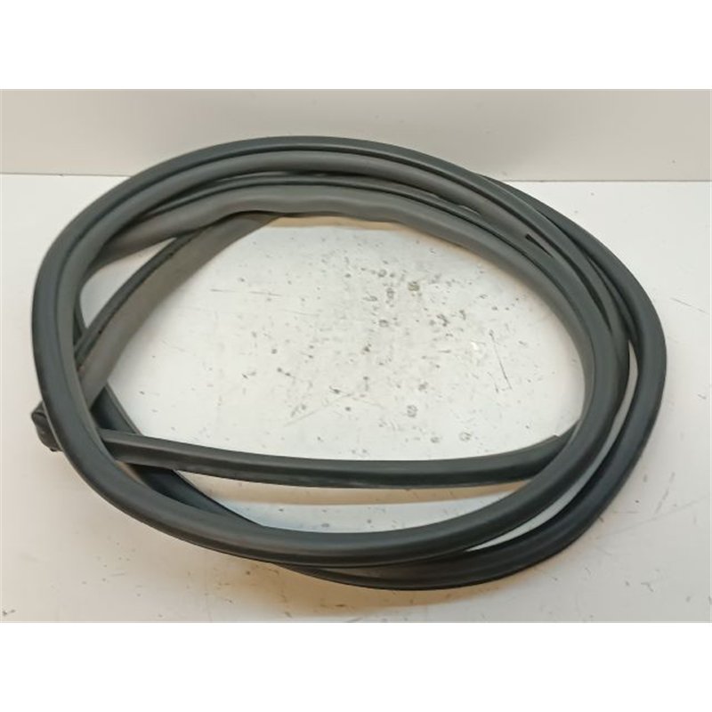 TOYOTA PRIUS Jobb első Gumikéder