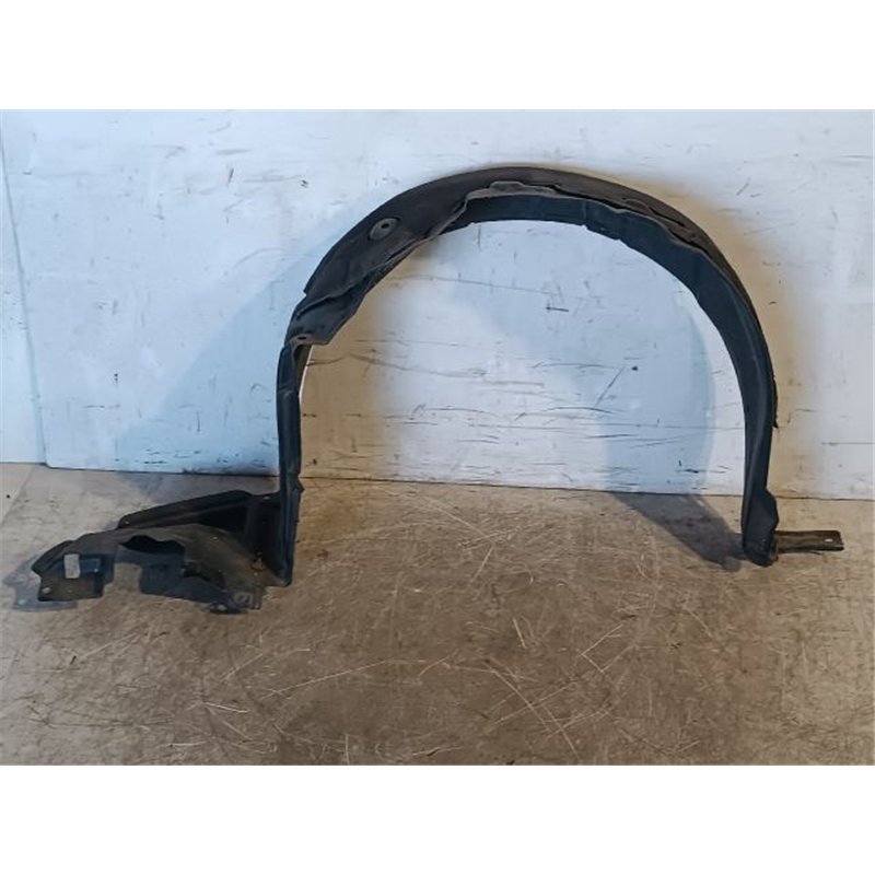 TOYOTA PRIUS Jobb első Dobbetét (Kerékjárati, Műanyag)