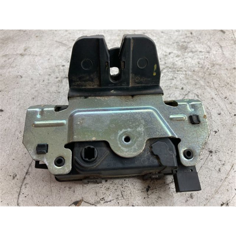 OPEL ZAFIRA B Biztosítéktábla Doboz