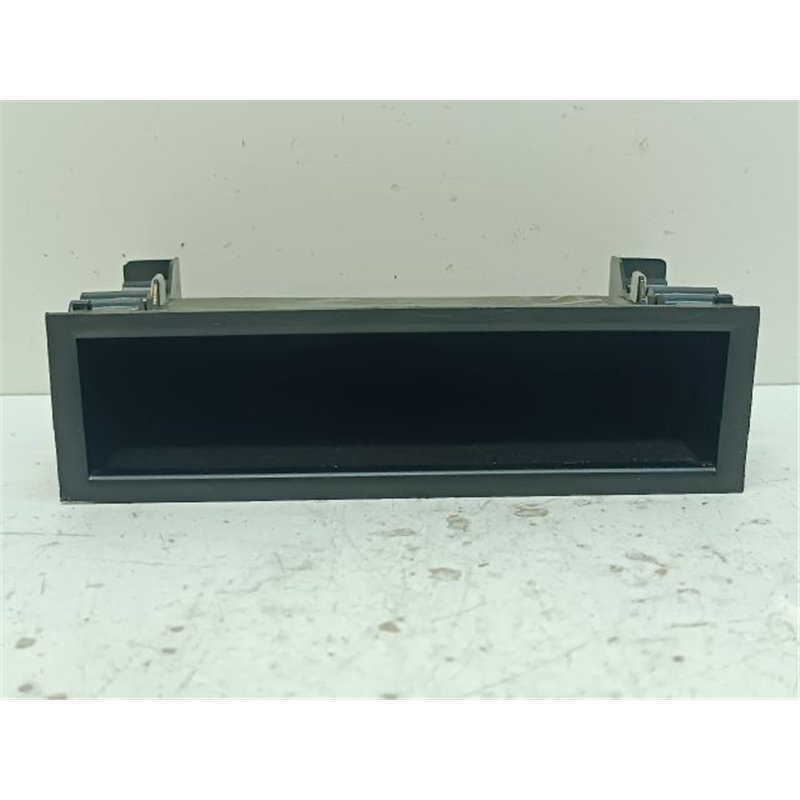 TOYOTA PRIUS Első Tároló Rekesz