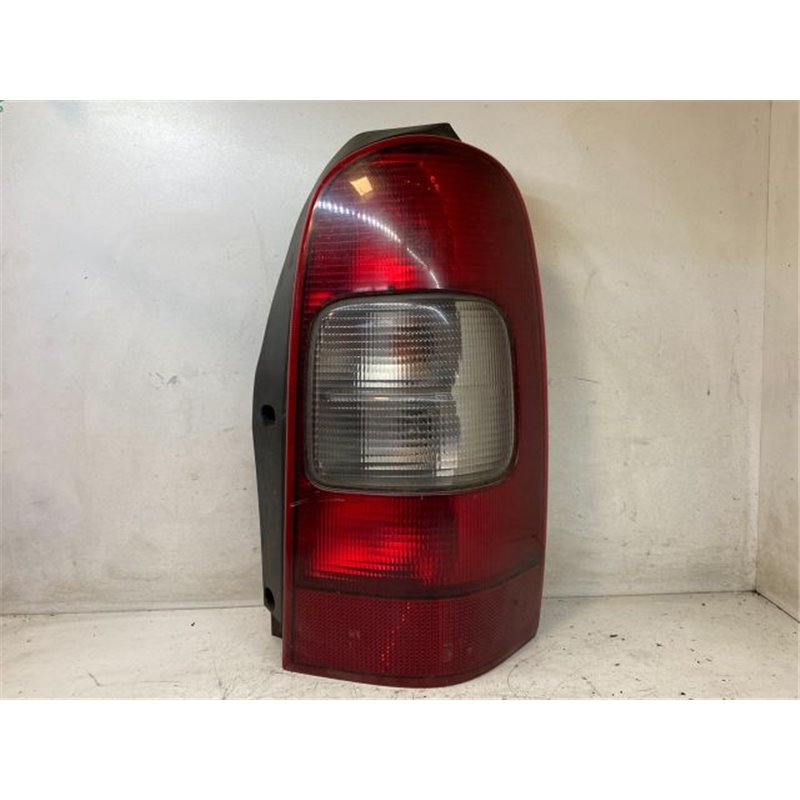 OPEL SINTRA Jobb Hátsó Lámpa OPEL SINTRA Jobb Hátsó Lámpa