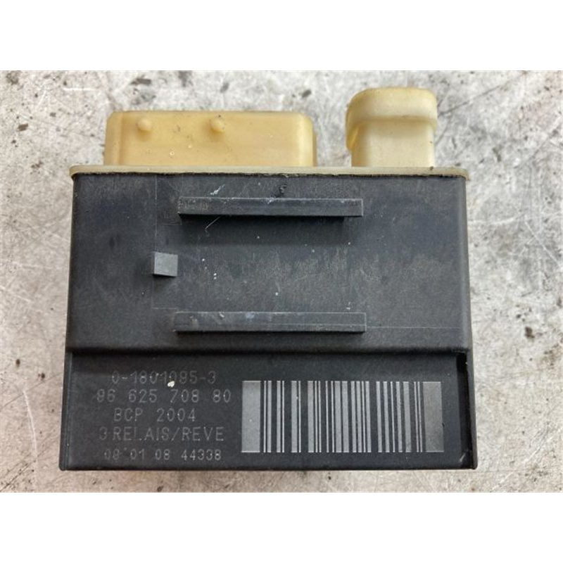 PEUGEOT 308 Izzító Relé