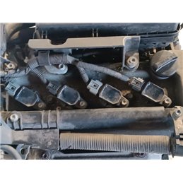 TOYOTA PRIUS Komplett Motor (Segédberendezésekkel)