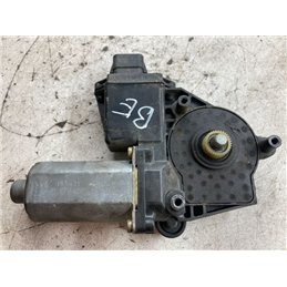 TOYOTA AVENSIS T22 Bal első Ablakemelő Motor
