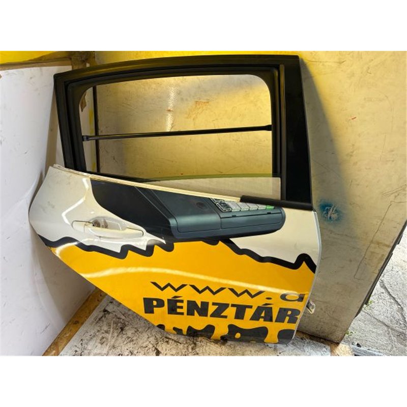PEUGEOT 208 Jobb hátsó Ajtó (Üres lemez)