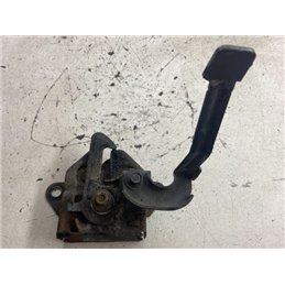 MAZDA MPV Motorháztető Zárszerkezet