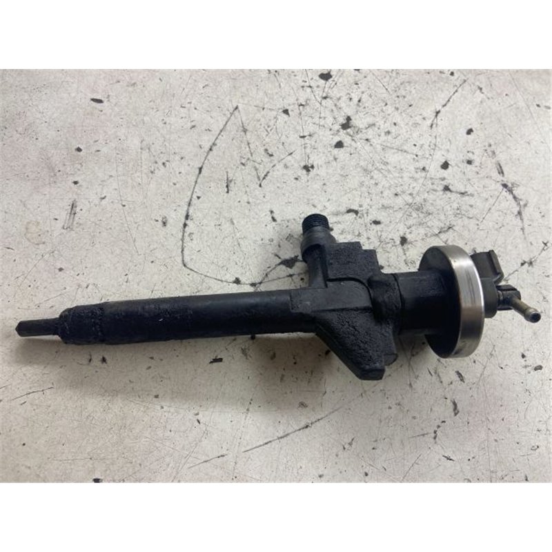 MAZDA MPV Porlasztó (1 db)