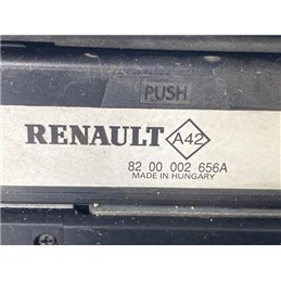 RENAULT LAGUNA II CD / DVD Tár