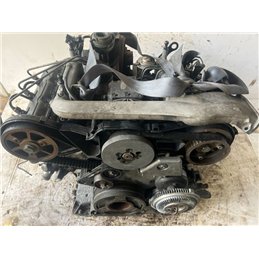 AUDI A6 C5 Motor (Fűzött blokk hengerfejjel)