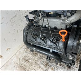 AUDI A6 C5 Motor (Fűzött blokk hengerfejjel)