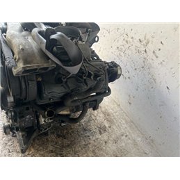 AUDI A6 C5 Motor (Fűzött blokk hengerfejjel)