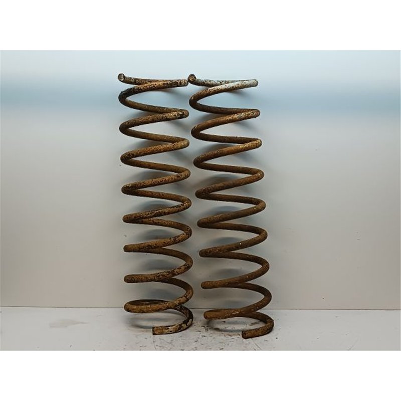 LADA 2105 Hátsó Rugó Pár