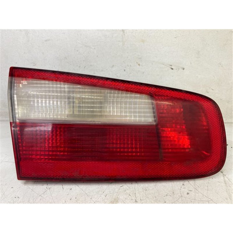 RENAULT LAGUNA II Bal Belső Hátsó Lámpa