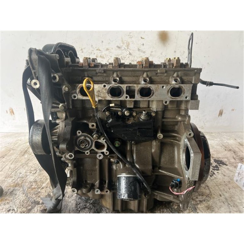 FORD FIESTA V Motor (Fűzött blokk hengerfejjel)