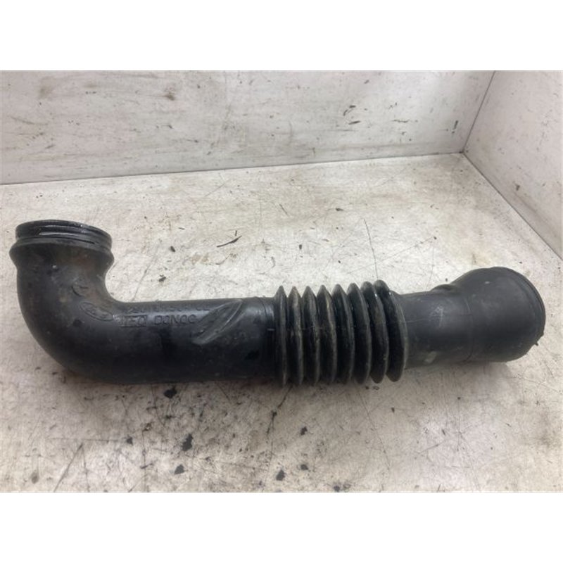 FORD FIESTA V Szívó Cső