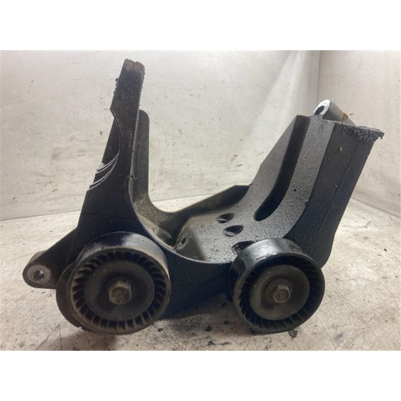 FORD FIESTA V Generátor Tartó Bak