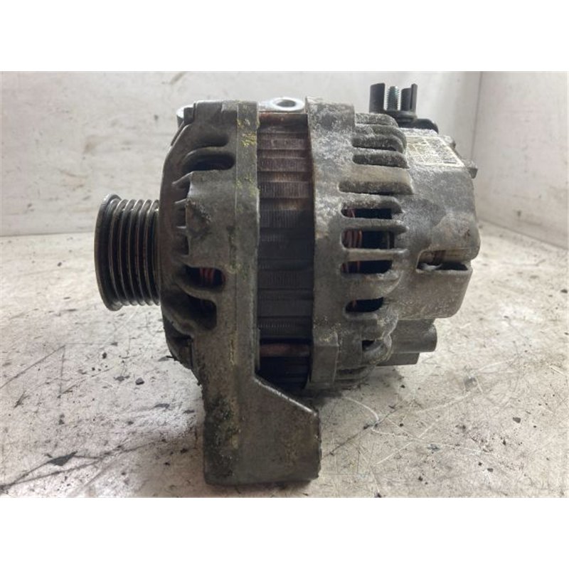 FORD FIESTA V Generátor