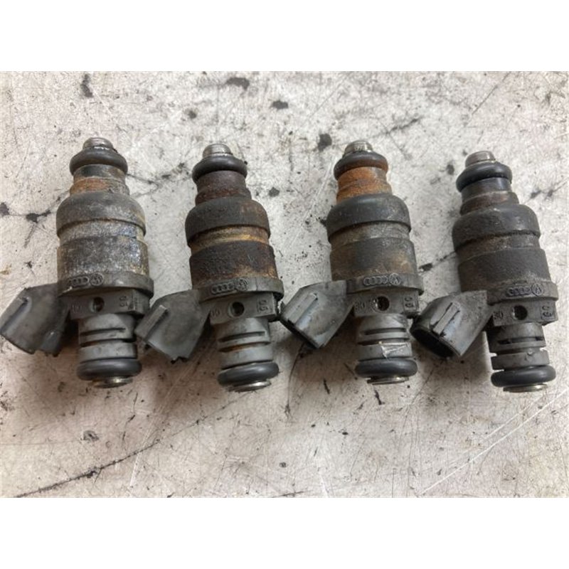 VW TOURAN Porlasztó Sor / Híd