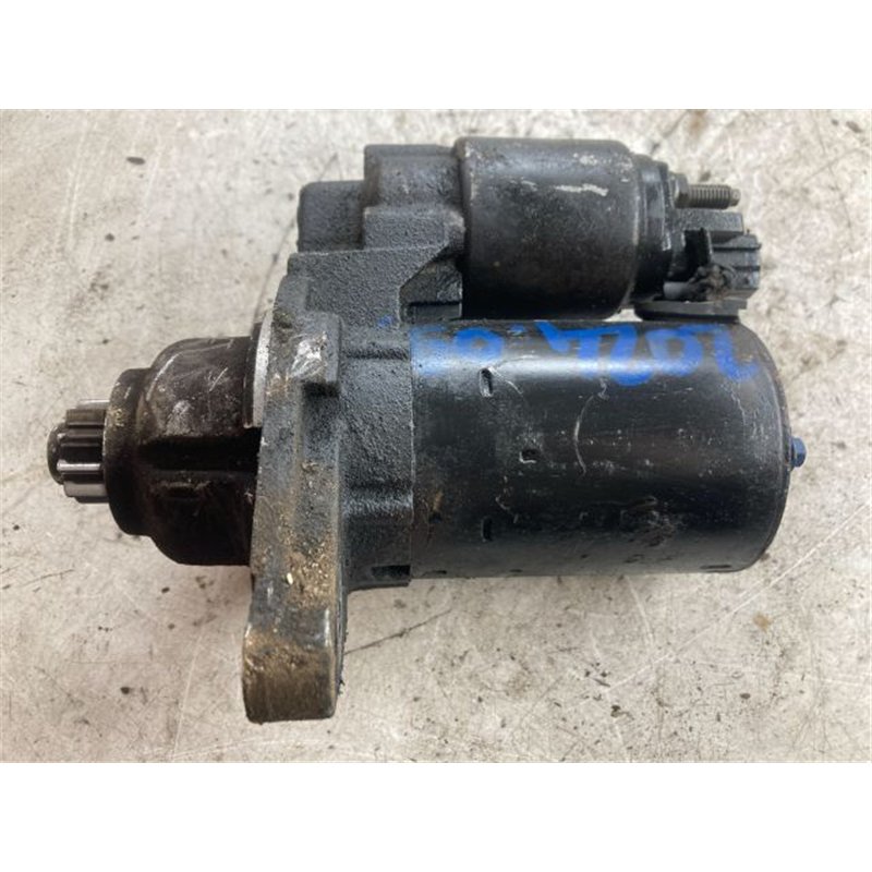 VW TOURAN Önindító