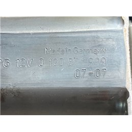 FORD FIESTA V Jobb első Ablakemelő Motor