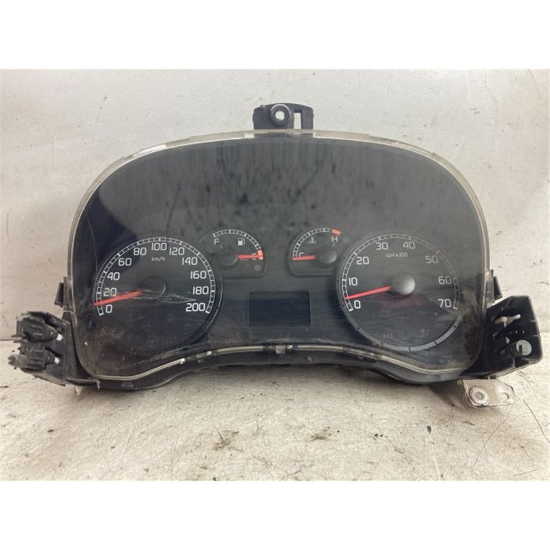 FIAT DOBLO Kilométeróra