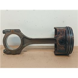 HYUNDAI I30 Dugattyú és Hajtókar