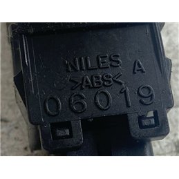 SUZUKI SWIFT III Vészvillogó Kapcsoló