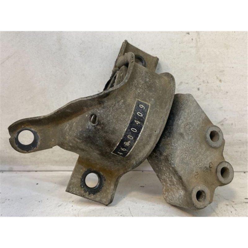 FIAT PANDA Motor Tartó Bak (Pozíciófüggetlen)