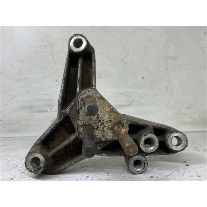 VOLVO V40 Motor Tartó Bak (Pozíciófüggetlen)