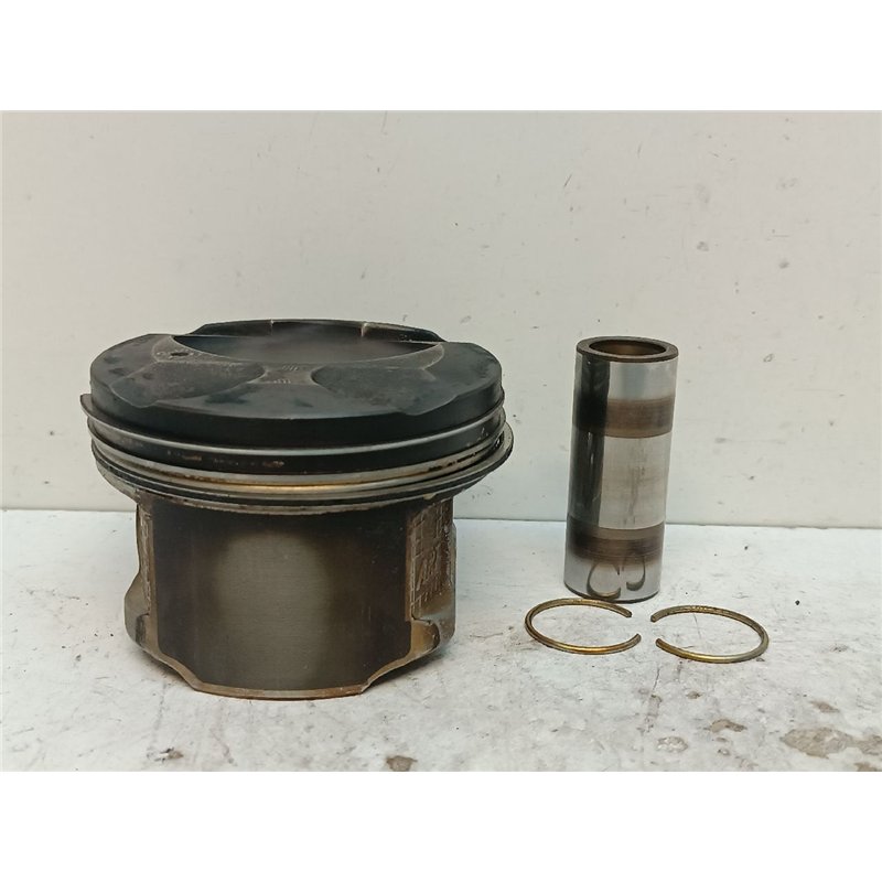 LEXUS IS Motor