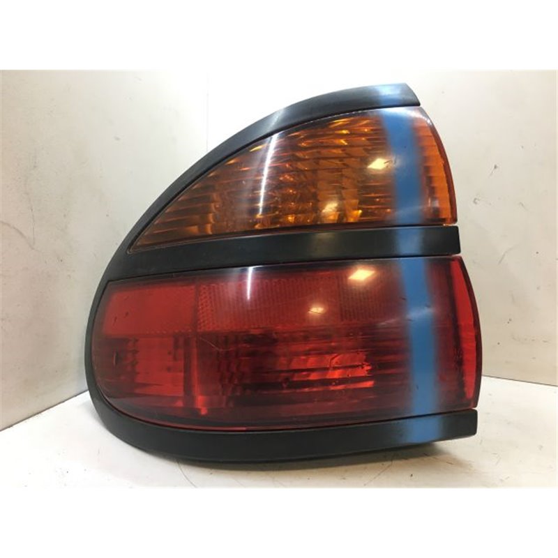 RENAULT LAGUNA I Bal Hátsó Lámpa