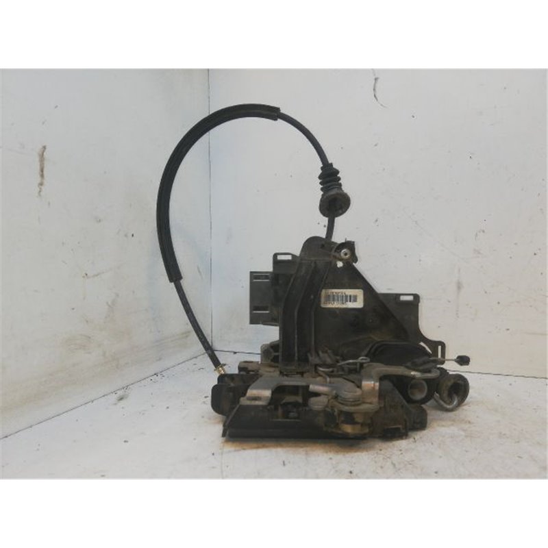 SKODA FABIA I Bal első Ajtózár