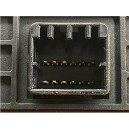 MITSUBISHI CARISMA Elektronika