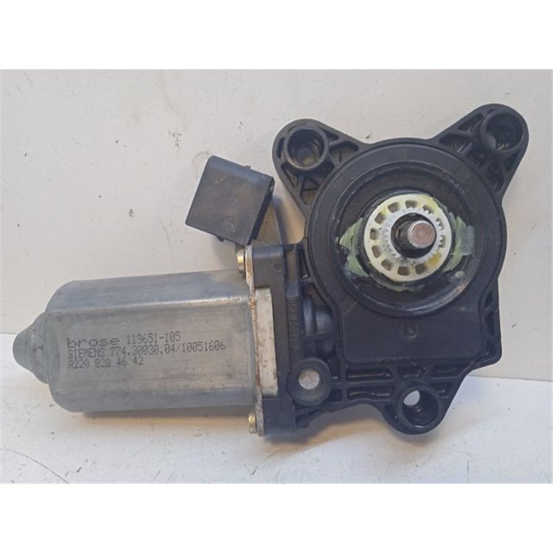 MERCEDES-BENZ C-CLASS Bal első Ablakemelő Motor