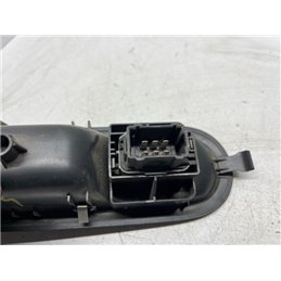 RENAULT CLIO III Jobb első Ablakemelő Kapcsoló