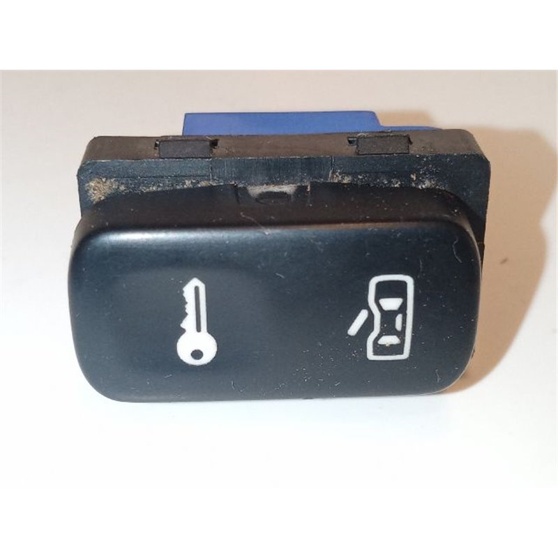 SKODA OCTAVIA II Központizár Kapcsoló