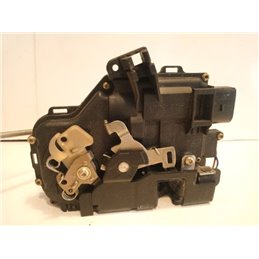 AUDI A4 B6 Bal első Ajtózár Motor