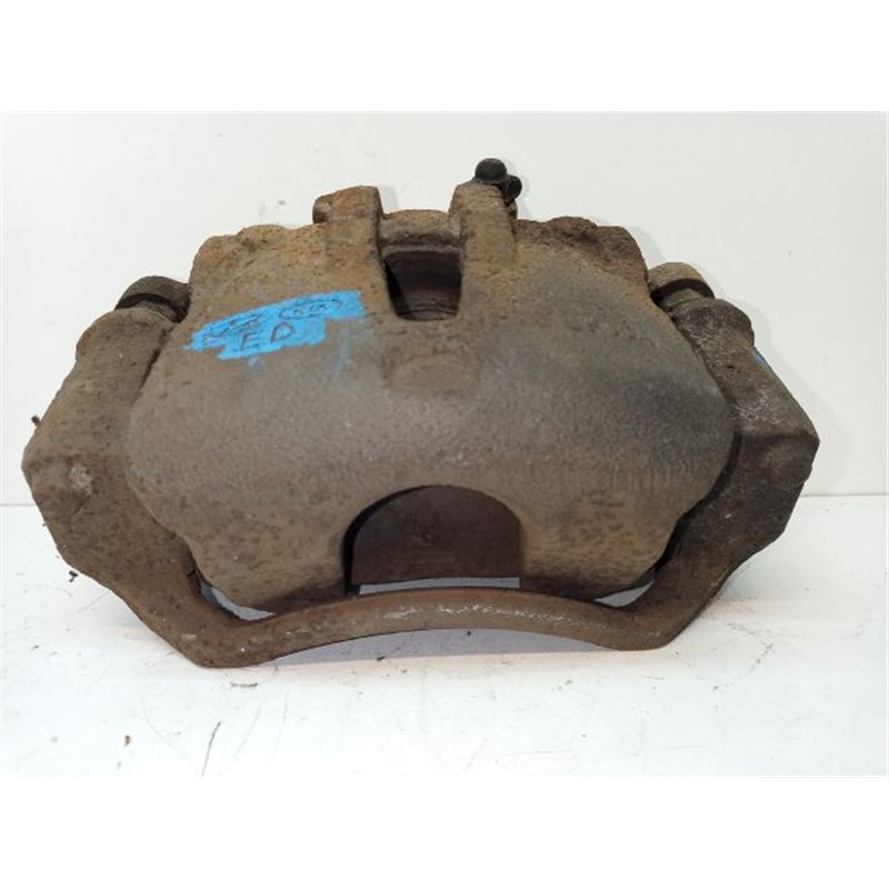 KIA PRO Jobb első Féknyereg Munkahengerrel